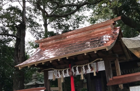 神社 拝殿の屋根